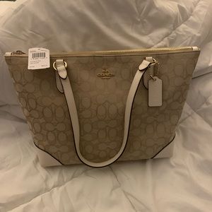 New with tags authentic Coach purse tote